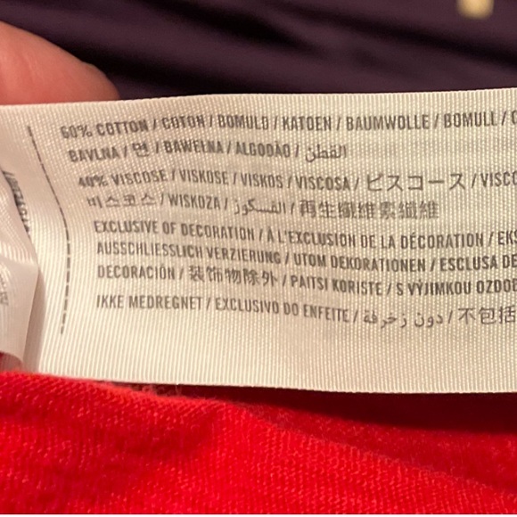 Abercrombie kids size 10/12 Unisex Red T shirt - Picture 4 of 4